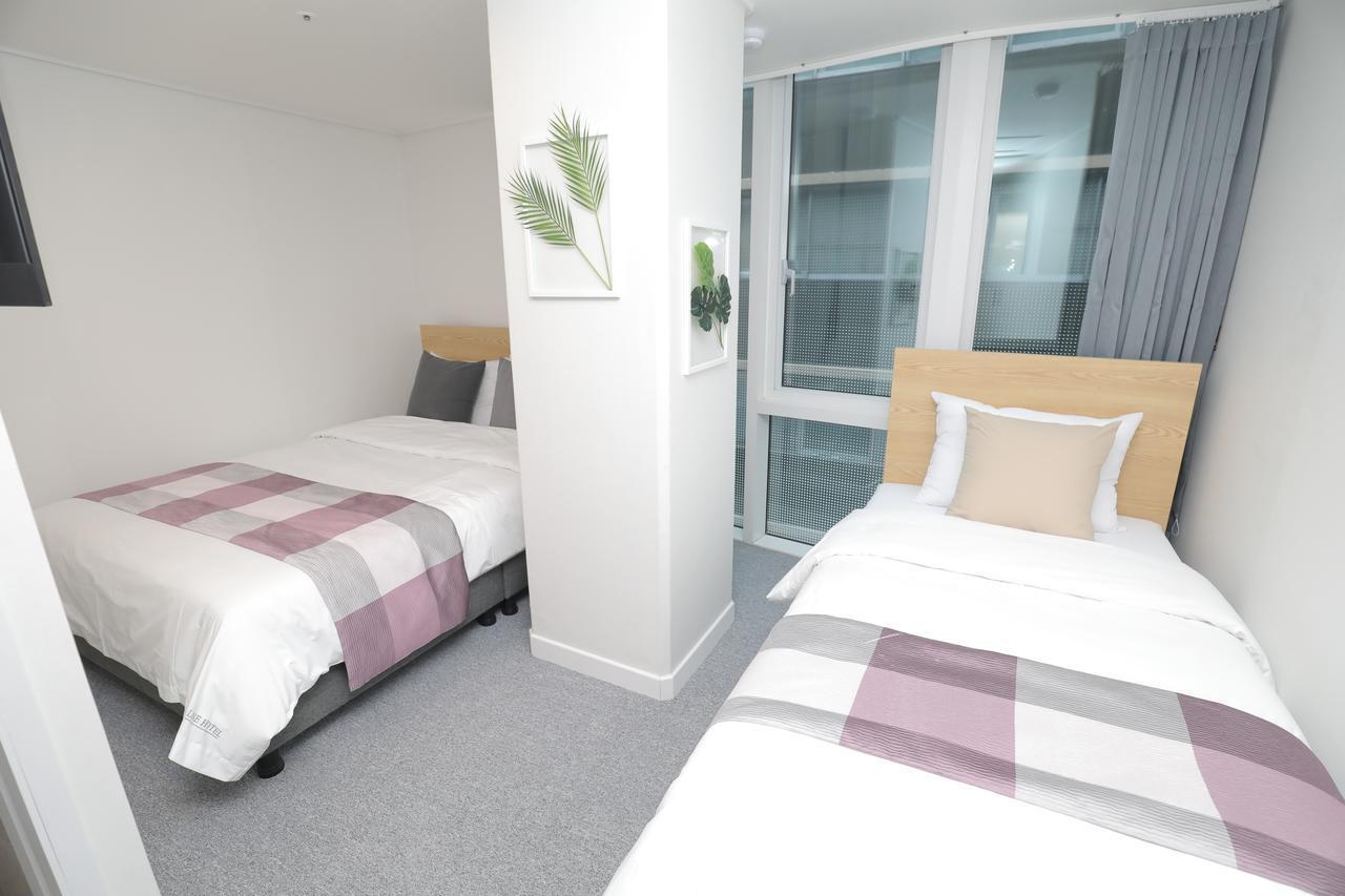 Line Hotel Myeongdong Сеул Экстерьер фото